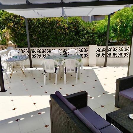 Вилла Adosado De 140M2 Con Terraza A 50 M De La Playa Дения Экстерьер фото